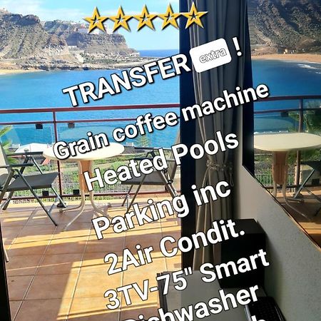 Seaside Haven: Deluxe Seaview Apartment with Heated Pools Playa Del Cura  Exterior photo